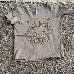 Rylee and cru El León Kids T-Shirt